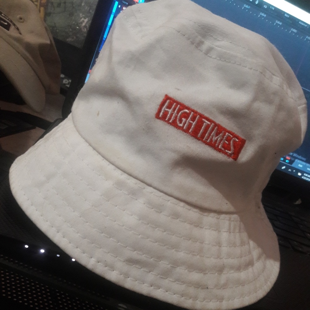 High times hat